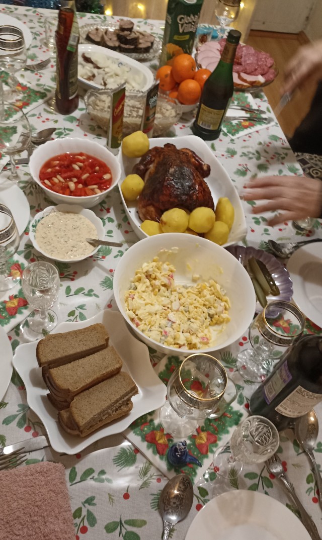 Какой стол, такой и стул!