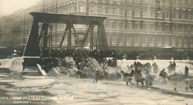 Коллекция редких старых фотографий Петербурга