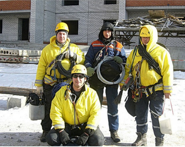 Трудовой народ в лицах