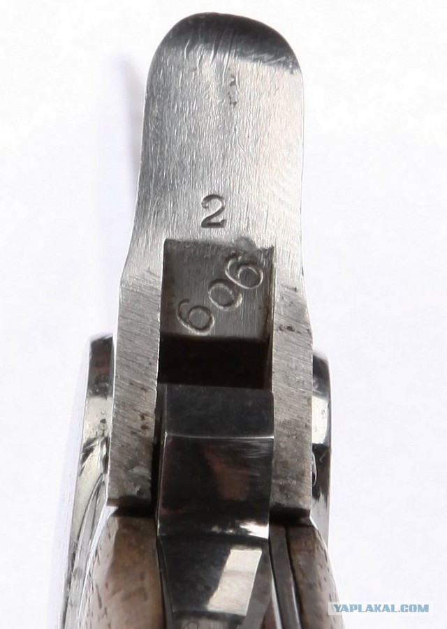 «Luftwaffe Fallschirmjäger-Messer» - инерционный нож-стропорез Люфтваффе.