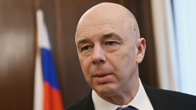 Силуанов сообщил о возможных планах взять в долг у Китая