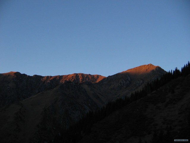 Закат в горах (7 фото)