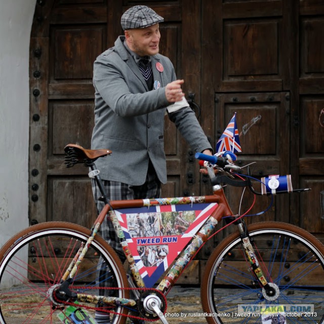 Киевский «Tweed Run» 2013