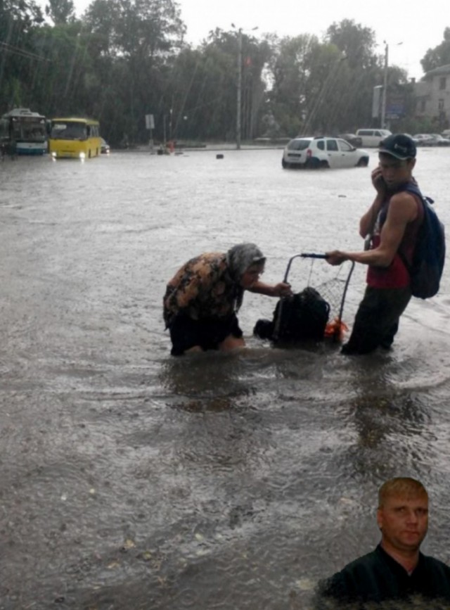 Ливень в Симферополе