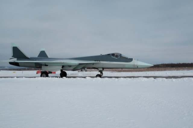 Опубликованы фотографии седьмого летного опытного образца Т-50 (ПАК ФА)