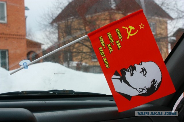 "Довольно глазеть на труп": Кадыров выступил за захоронение Ленина