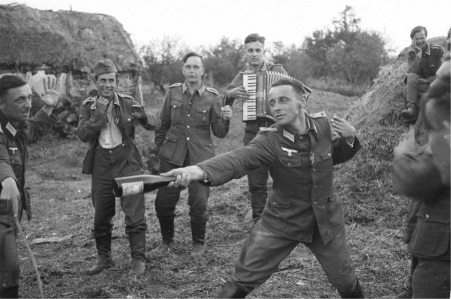 Каратели Бишлера и их поиск. 1942 - 1992 г.