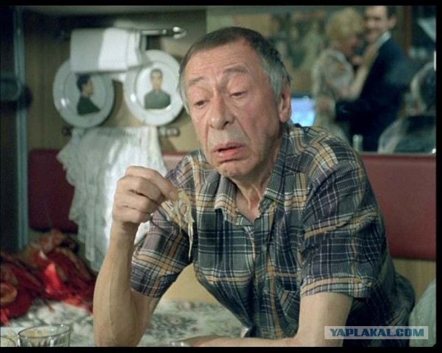 Элегантный уход в запой, Михаил Олегович