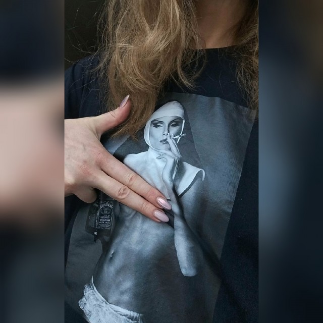 Монах идет из Абхазии в Хабаровск