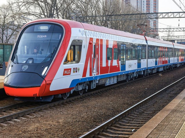 «Трансмашхолдинг» представил дизайн первого российского водородного поезда