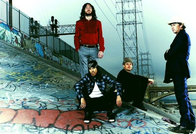 Музыкальные перцы: Red Hot Chili Peppers