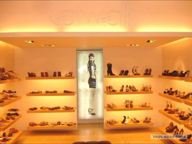 Обувное производство в Индии (25 фото)