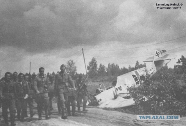 Присвоение лётчику А.И. Покрышкину звания трижды Героя Советского Союза