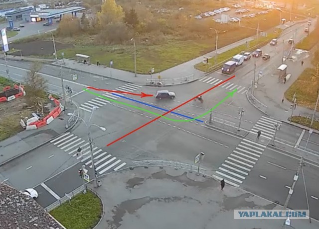 Момент жуткого ДТП с участием мотоциклиста в Красном Селе попал на камеры