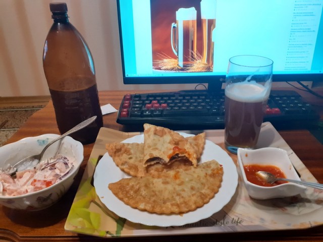 А я пью пиво