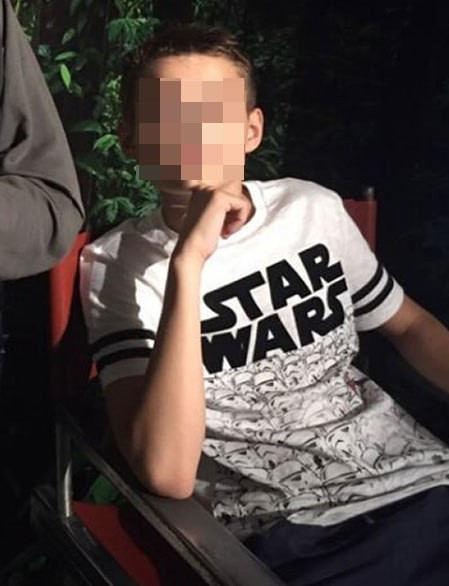 Подросток из Москвы решил бросить курить с помощью мухоморов.