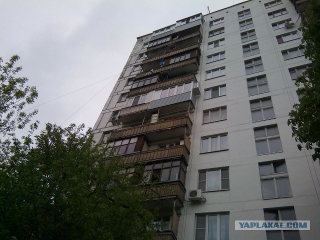 Предлагаем остекление и отделку балконов и лоджий в г. Москве и Московской области
