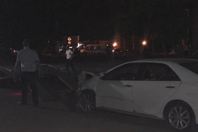 В Горячем Ключе пьяный водитель насмерть сбил мать с дочерью перебегавших дорогу в неположенном месте.