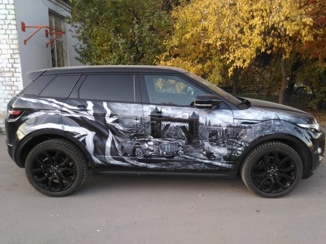 Аэрография Range Rover Evoque. Английская тема.