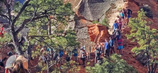 Небольшое путешествие по пустыням и каньонам в штате Юта