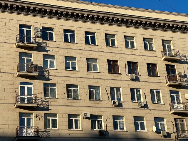 Дом для работников ТАСС на проспекте Мира: без сталинской вычурности, но со странными квартирами