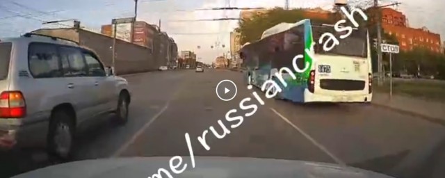 Какой умник ездит по дорогам Омска
