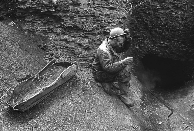 Уголек Донбаса 90-х годов.