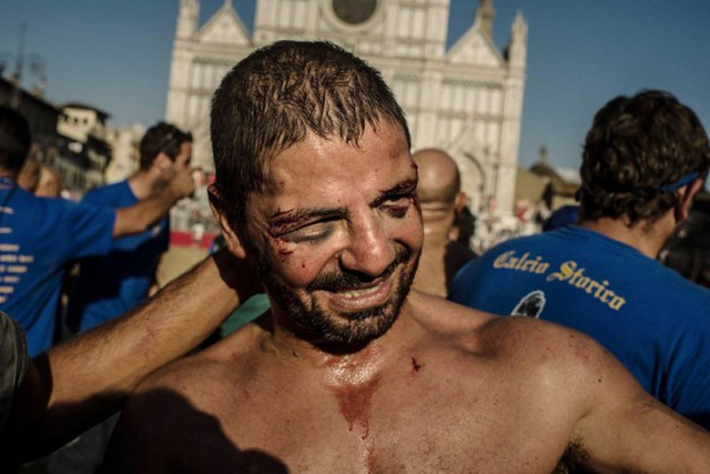 Кровожадная версия футбола: кальчо флорентино