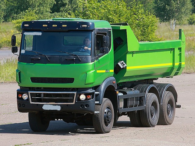 Игра на ЯПе: Угадай АВТО-9