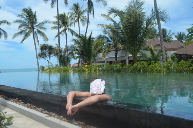 16 Бассейнов без границ