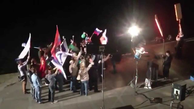 У посольства России в Париже прошла акция против бомбардировок Алеппо