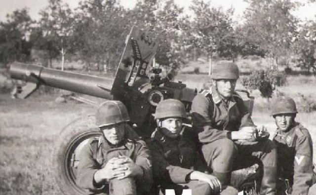 Фотографии к "Нахальному минированию" и "Лехе"