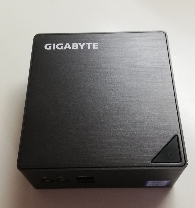 GIGABYTE BRIX Мини ПК