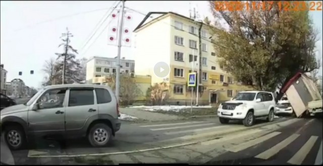 Хата с возу, водиле легче