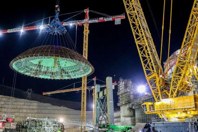 Немного о разорванной в клочья экономике