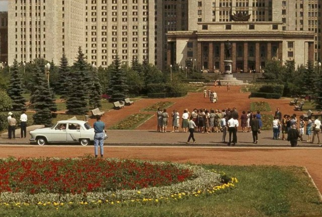 Москва и москвичи. Двадцатый век. 06.05.24