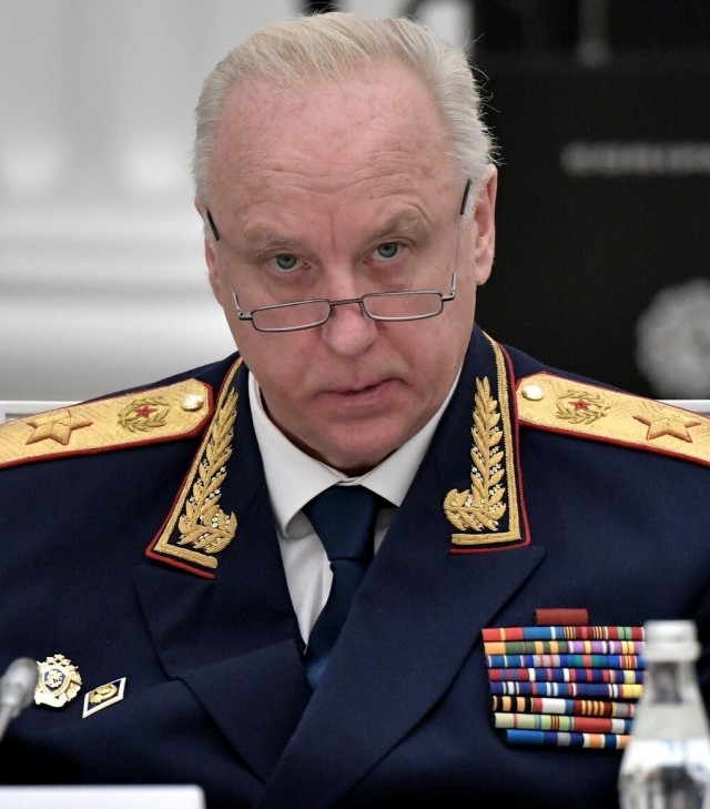 Толпа из четырех киргизов забила до смерти мужчину на северо-западе Москвы — он скончался на месте
