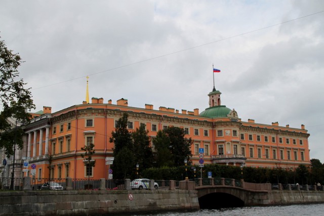 Санкт-Петербург. Прогулка по каналам и Неве