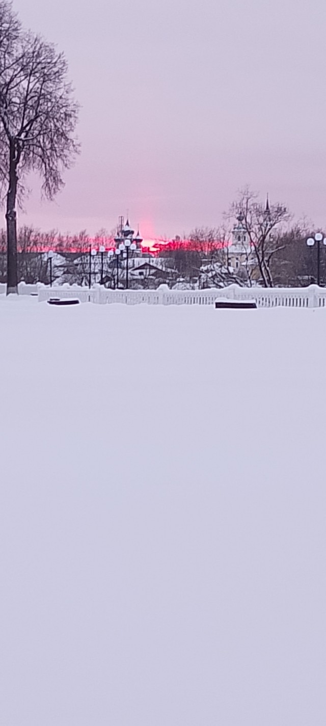 Оно вернулось.