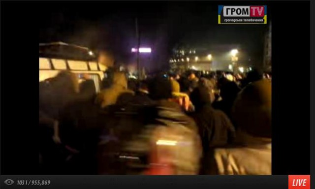 Украина штурмует верховную раду!