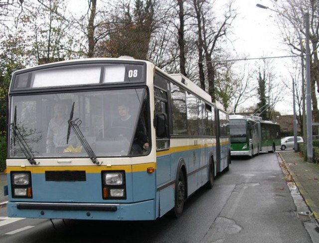 Игра на ЯПе: Угадай АВТО-8