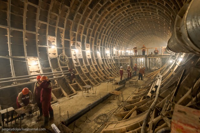 Как строят метро