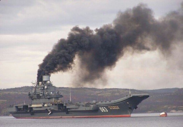 Пока "Адмирал Кузнецов" проходит Ла-Манш