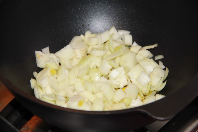 Говядина тушёная с картофелем и грибами