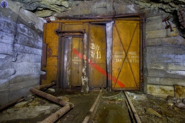 Откуда взялся мотоцикл на глубине 150 метров: Нижний заброшенный горизонт шахты "Сидеритовая"