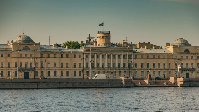 Лаптевы. Как два брата подарили России целое море