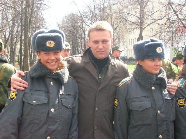 Как встречают Ким Чен Ына