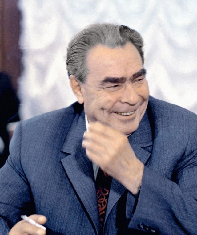 Премьер Сунак: Британия станет первой страной, которая поставит Украине дальнобойное оружие.