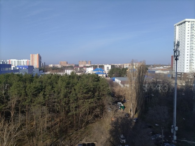 А давайте накидаем вид из своего окна