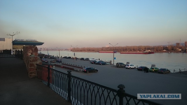 Голая правда о России: Крым, Москва, Питер, Казань